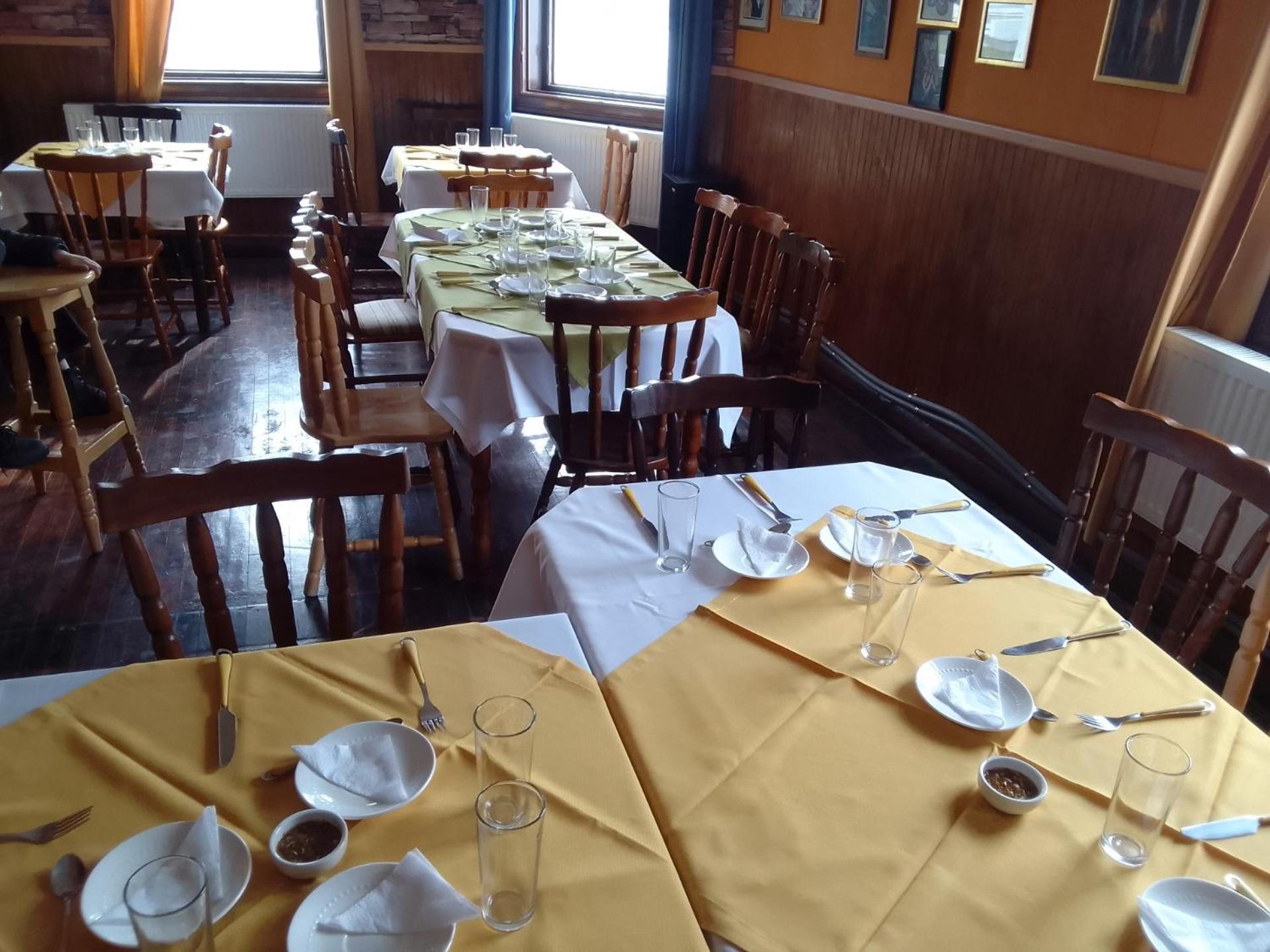 Hotel Yellow Submarine Punta Arenas Bagian luar foto