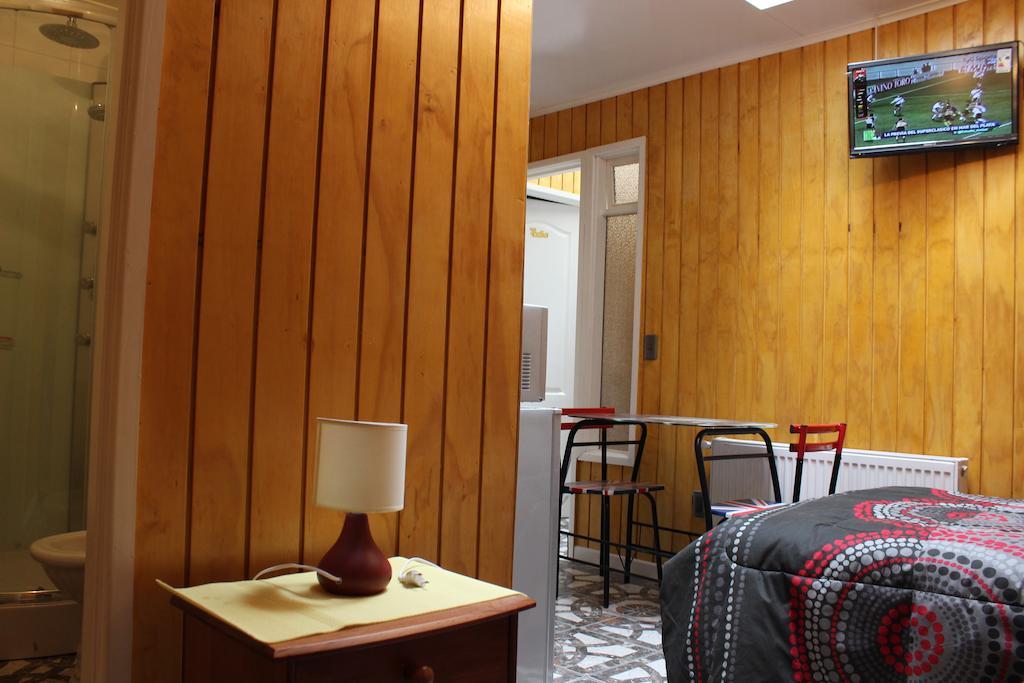 Hotel Yellow Submarine Punta Arenas Bagian luar foto
