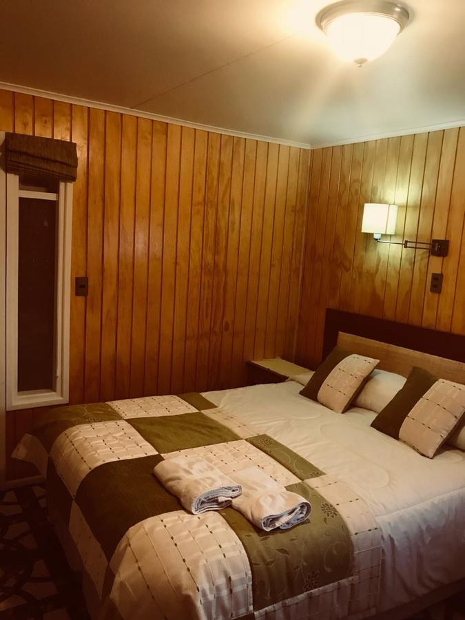Hotel Yellow Submarine Punta Arenas Bagian luar foto